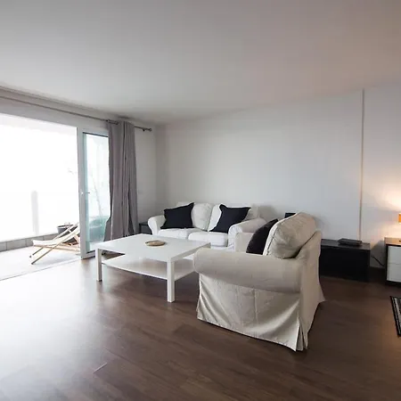 Cozy With Fantastic Sea View Apartament *