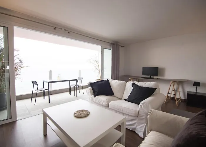 Cozy With Fantastic Sea View *